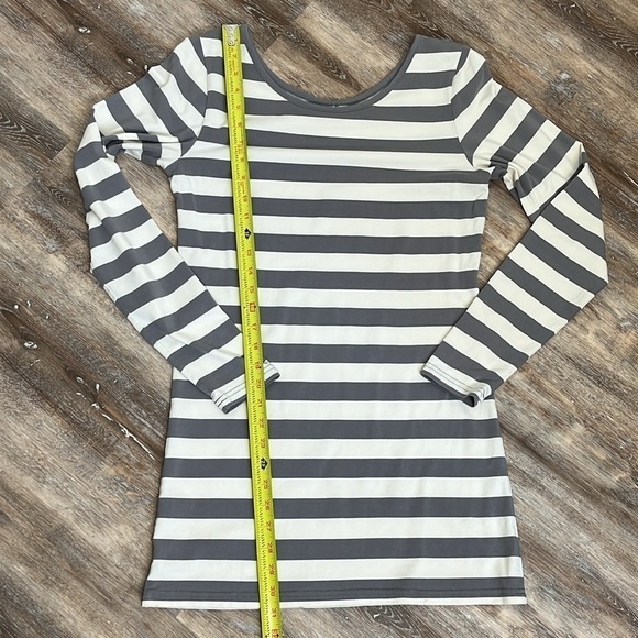 Matilda Jane Wide Gray and White Striped Top Women's Long Sleeve 90s Y2K - Picture 12 of 16